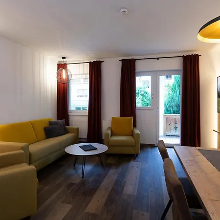 Aparthotel Tyrol-3